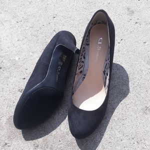 Chinese Laundry black suede pumps size 10